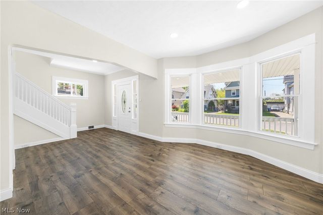3101 W 101st Street, Cleveland, OH 44111