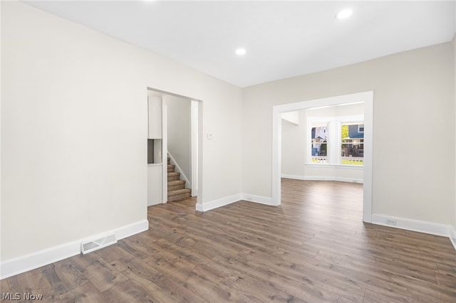 3101 W 101st Street, Cleveland, OH 44111