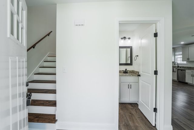 111 Arthur Street, Dalton, GA 30721