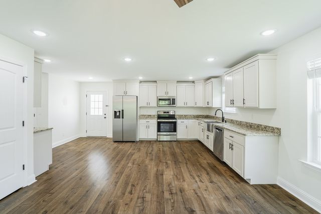 111 Arthur Street, Dalton, GA 30721