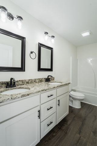 111 Arthur Street, Dalton, GA 30721