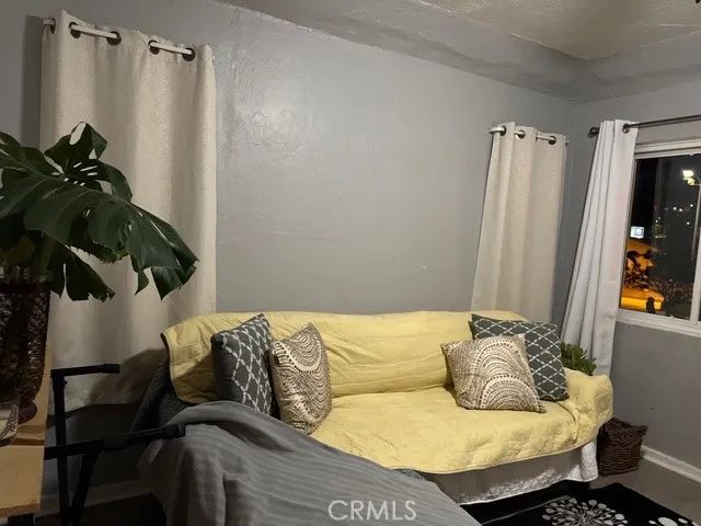 5063 Alhambra, Los Angeles, CA 90032