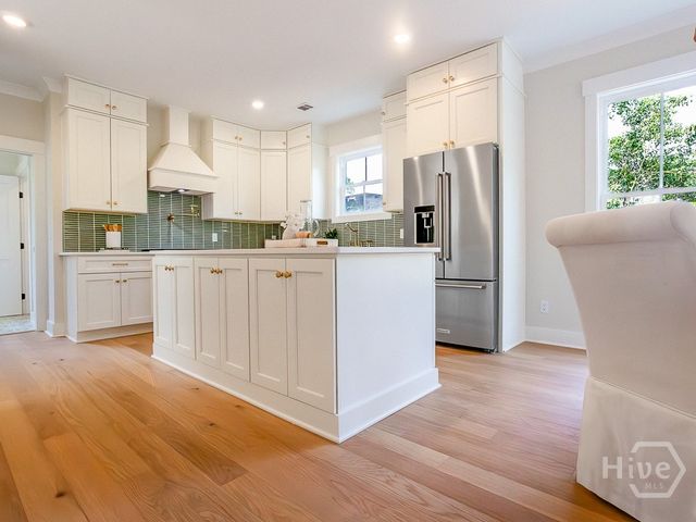807 E 36th Street, Savannah, GA 31401