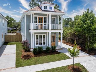 807 E 36th Street, Savannah, GA 31401