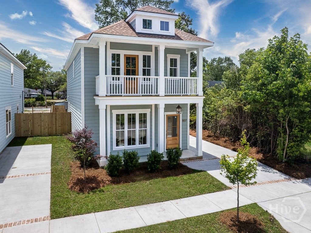 807 E 36th Street, Savannah, GA 31401