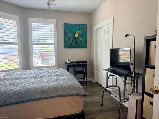 2305 Beach Haven Dr Apt 103, Virginia Beach, VA 23451
