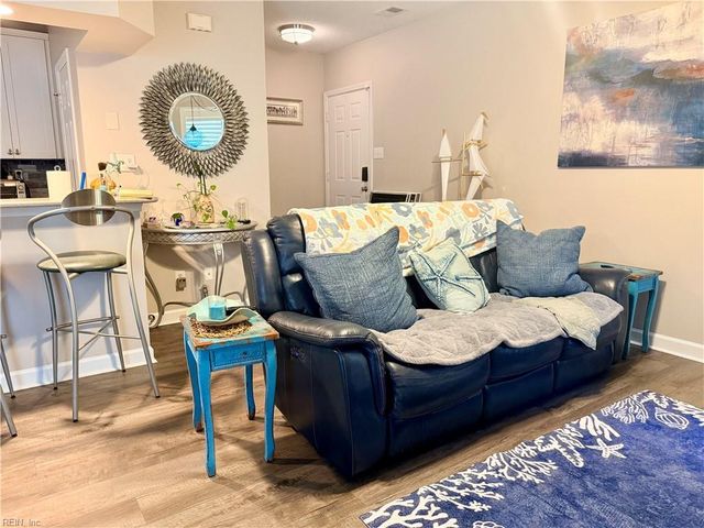 2305 Beach Haven Dr Apt 103, Virginia Beach, VA 23451