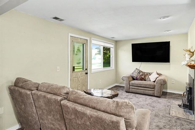 13408 N Belsay Road, Millington, MI 48746