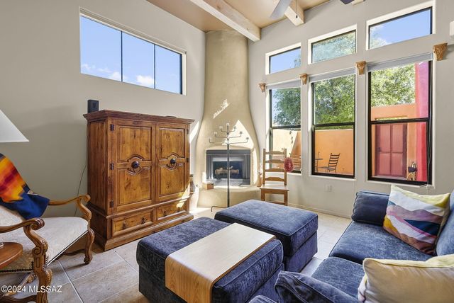 402 Post Way, Tubac, AZ 85646