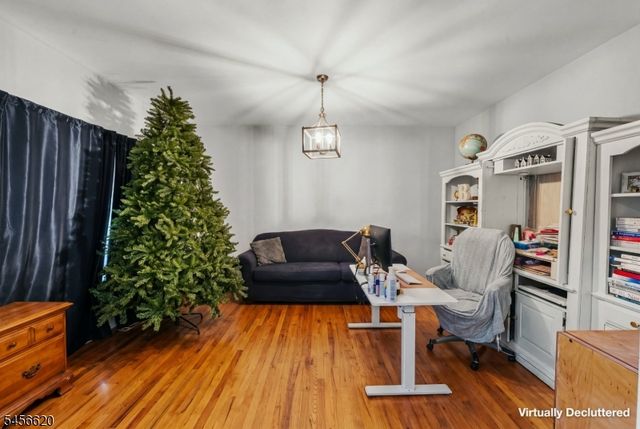 24 Swan Ln, Jefferson Twp., NJ 07849