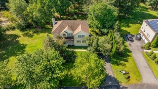 24 Swan Ln, Jefferson Twp., NJ 07849