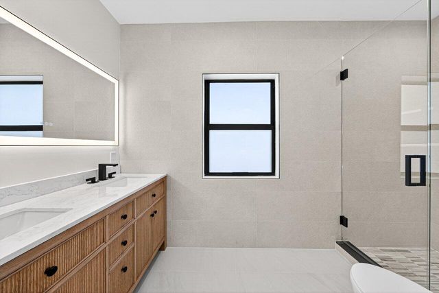 1004 Avon Road, West Palm Beach, FL 33401