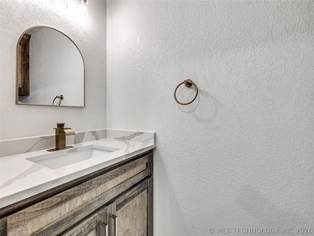 3150 E Woodrow Street, Tulsa, OK 74110