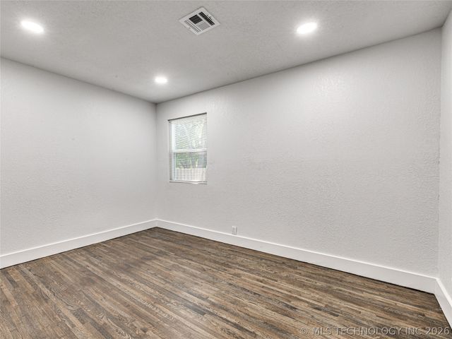 3150 E Woodrow Street, Tulsa, OK 74110