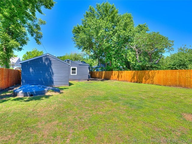 3150 E Woodrow Street, Tulsa, OK 74110