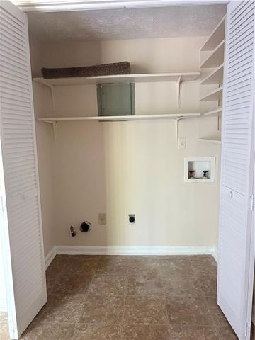 165 Hunters Lane B, Fayetteville, GA 30215