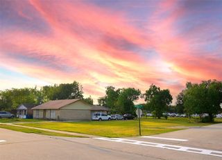 902 Avenue N, South Houston, TX 77587
