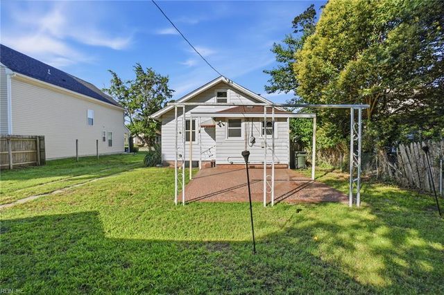 118 Cherry AVE, Hampton, VA 23661