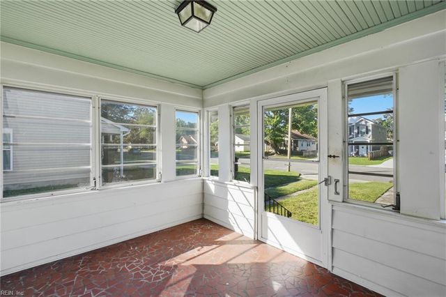 118 Cherry AVE, Hampton, VA 23661