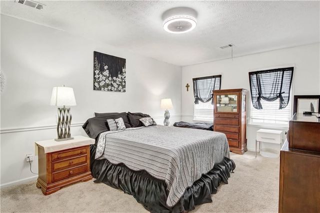 1477 Thornhill SW Court, Lilburn, GA 30047