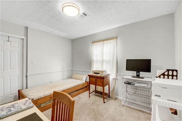 1477 Thornhill SW Court, Lilburn, GA 30047