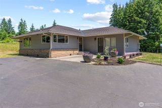 106 Barba Road, Castle Rock, WA 98611