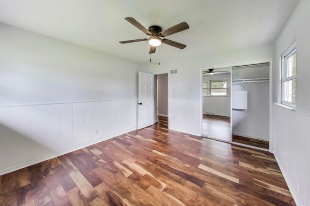 1009 Lake George Drive, Hobart, IN 46342