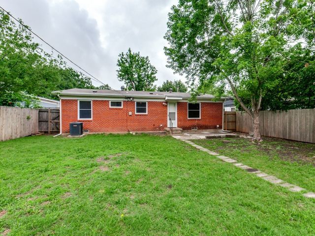 3319 Mayhew Drive, Dallas, TX 75228