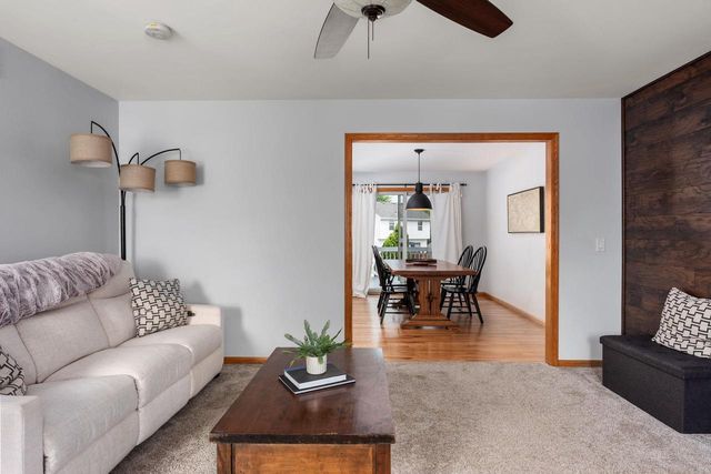 1208 Temple Drive, Mount Horeb, WI 53572