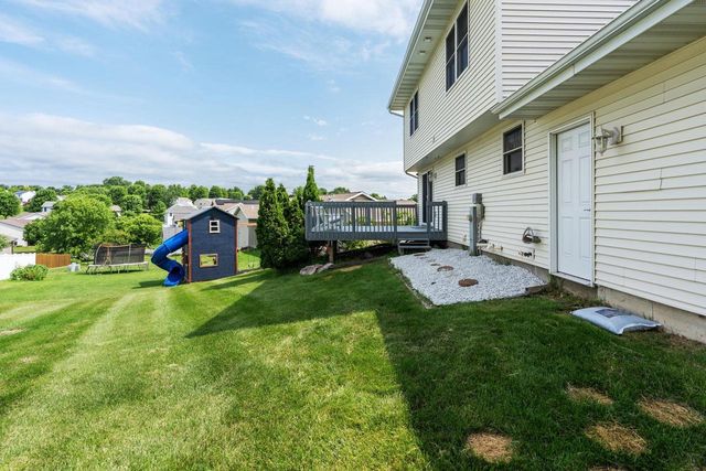 1208 Temple Drive, Mount Horeb, WI 53572