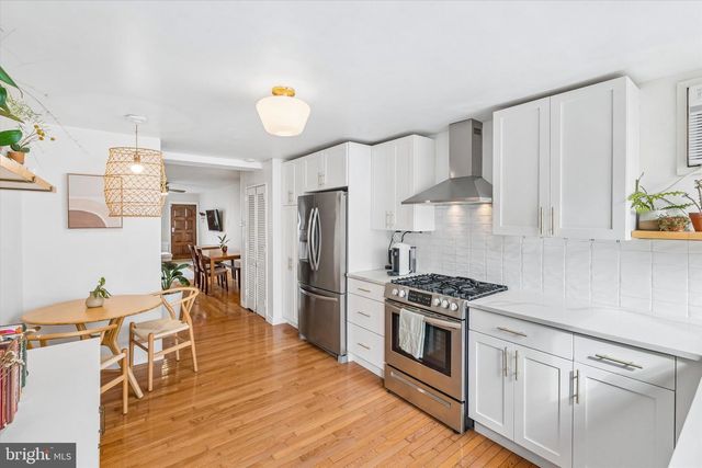 634 SEARS ST, Philadelphia, PA 19147