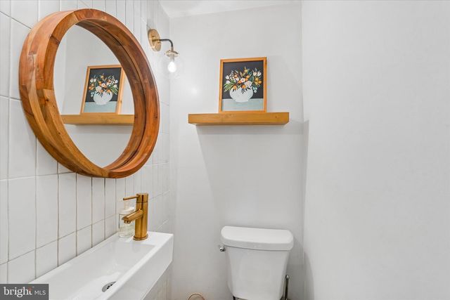 634 SEARS ST, Philadelphia, PA 19147