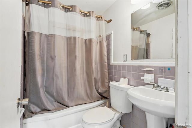 17447 Prospect Street, Melvindale, MI 48122