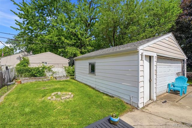 17447 Prospect Street, Melvindale, MI 48122
