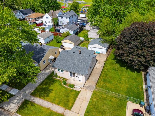 17447 Prospect Street, Melvindale, MI 48122