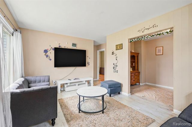17447 Prospect Street, Melvindale, MI 48122