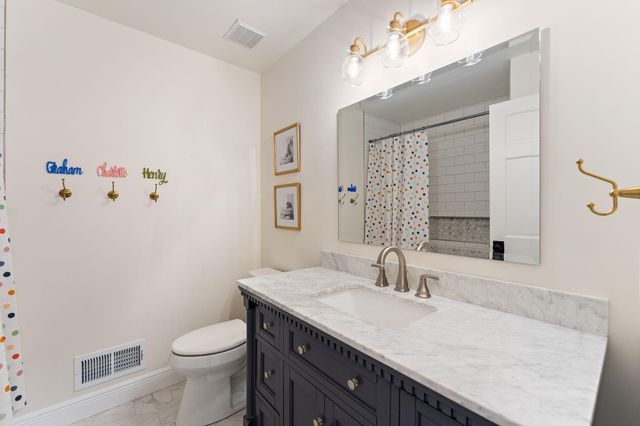 2741 Crescent Ridge Road, Minnetonka, MN 55305