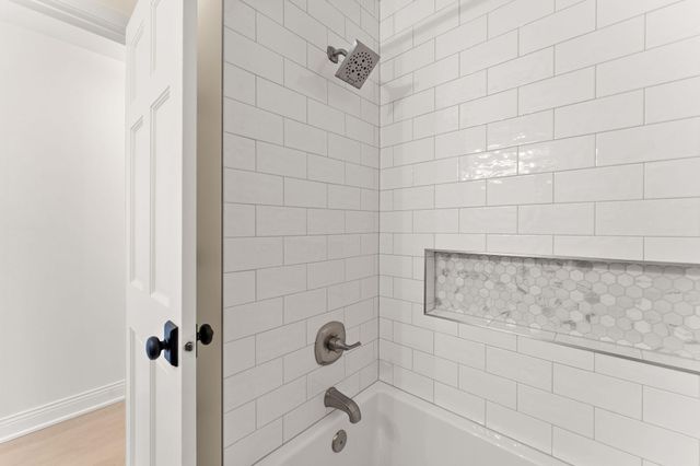 2741 Crescent Ridge Road, Minnetonka, MN 55305