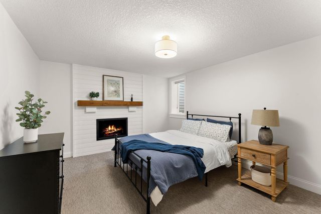 2741 Crescent Ridge Road, Minnetonka, MN 55305