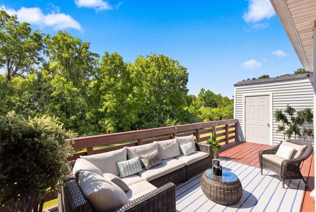 1227 Carriage Park Dr, Franklin, TN 37064