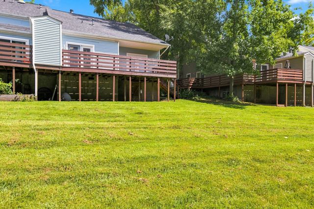 1227 Carriage Park Dr, Franklin, TN 37064