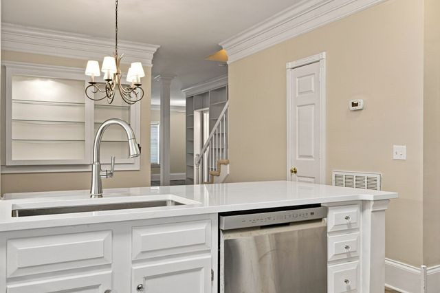 1227 Carriage Park Dr, Franklin, TN 37064