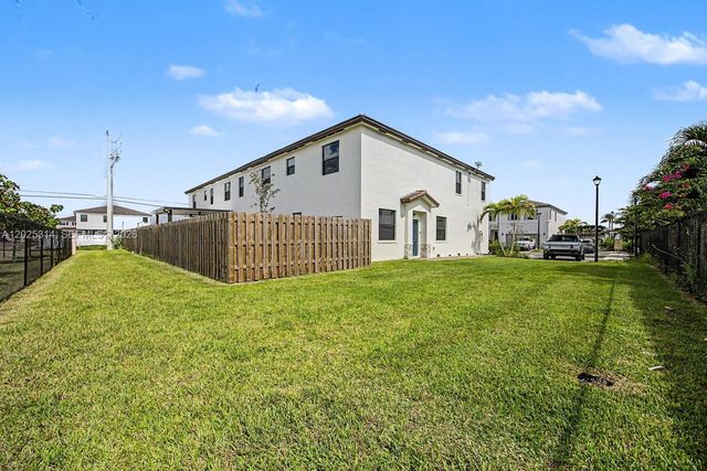 13170 SW 232nd Ln, Miami, FL 33032
