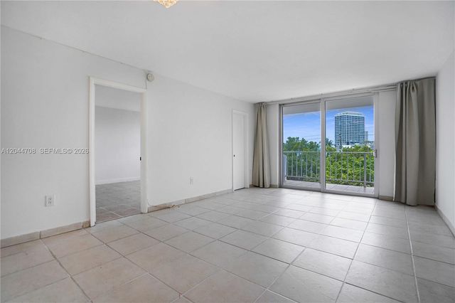 6900 Bay Drive 3H, Miami Beach, FL 33141