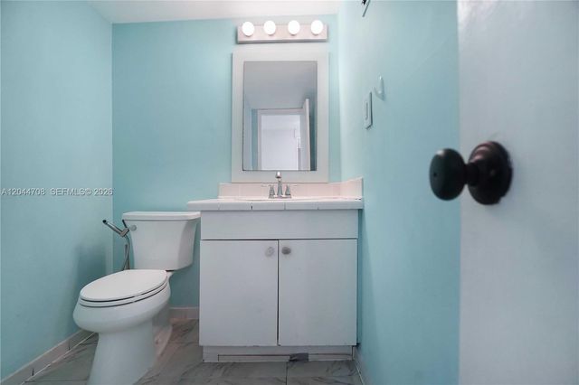 6900 Bay Drive 3H, Miami Beach, FL 33141