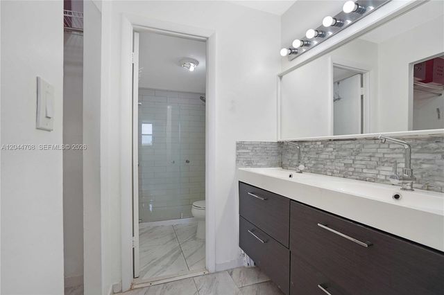 6900 Bay Drive 3H, Miami Beach, FL 33141