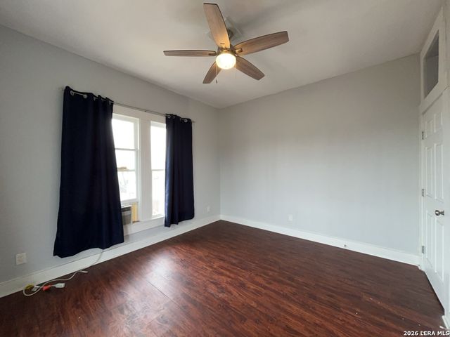 506 W Drexel Ave Apt 4, San Antonio, TX 78210