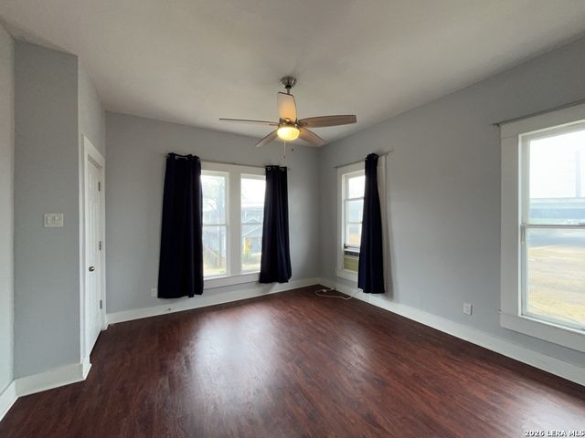 506 W Drexel Ave Apt 4, San Antonio, TX 78210