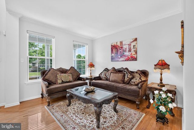 16 AMESBURY RD, Fallsington, PA 19054