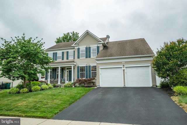 16 AMESBURY RD, Fallsington, PA 19054